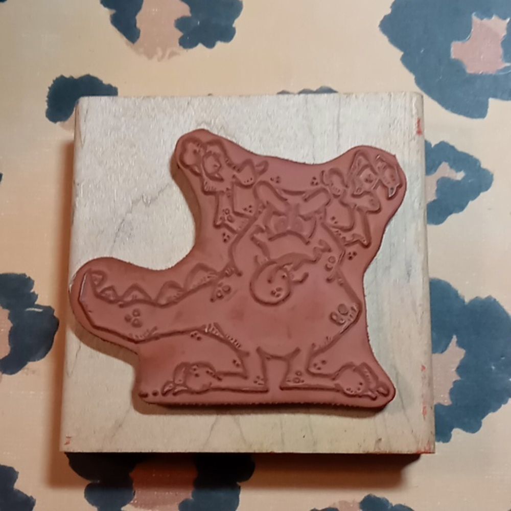 Monster stamp - Picture 4 of 4
